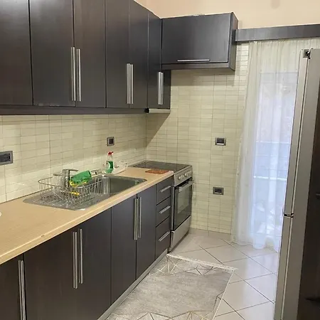 Ladi House * Sarandë