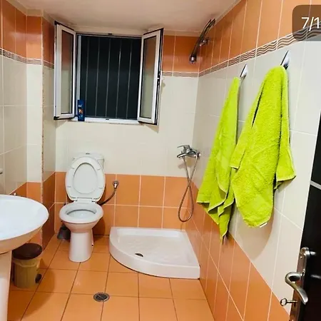 Ladi House Lägenhet Sarandë